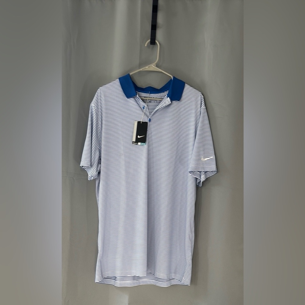 Nike Golf Blue and White Polo Shirt Classic Casual Style Dry Fit